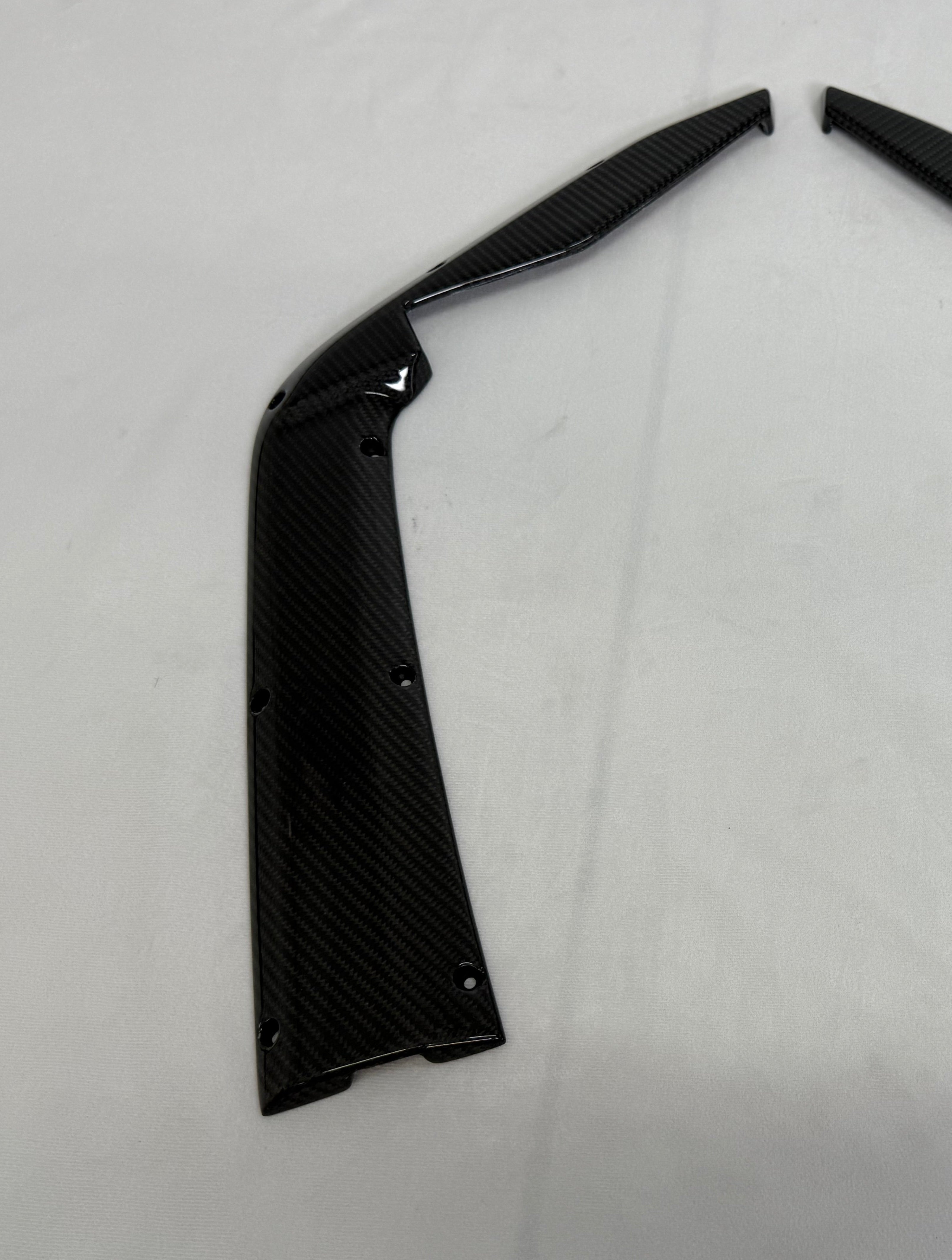 992 GT3RS Carbon Fiber: Wing, spoiler, leg uprights pair, with core exchange