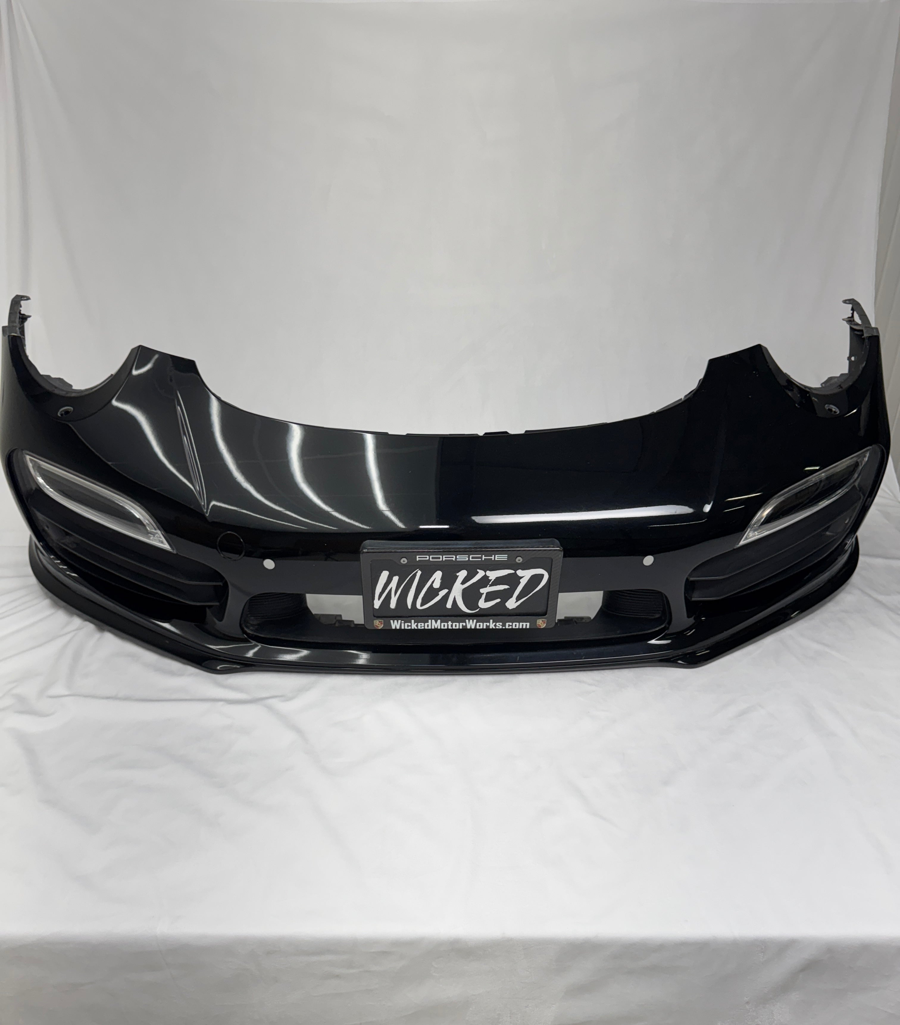 Porsche Factory OEM 991 Turbo front bumper with lights & grills