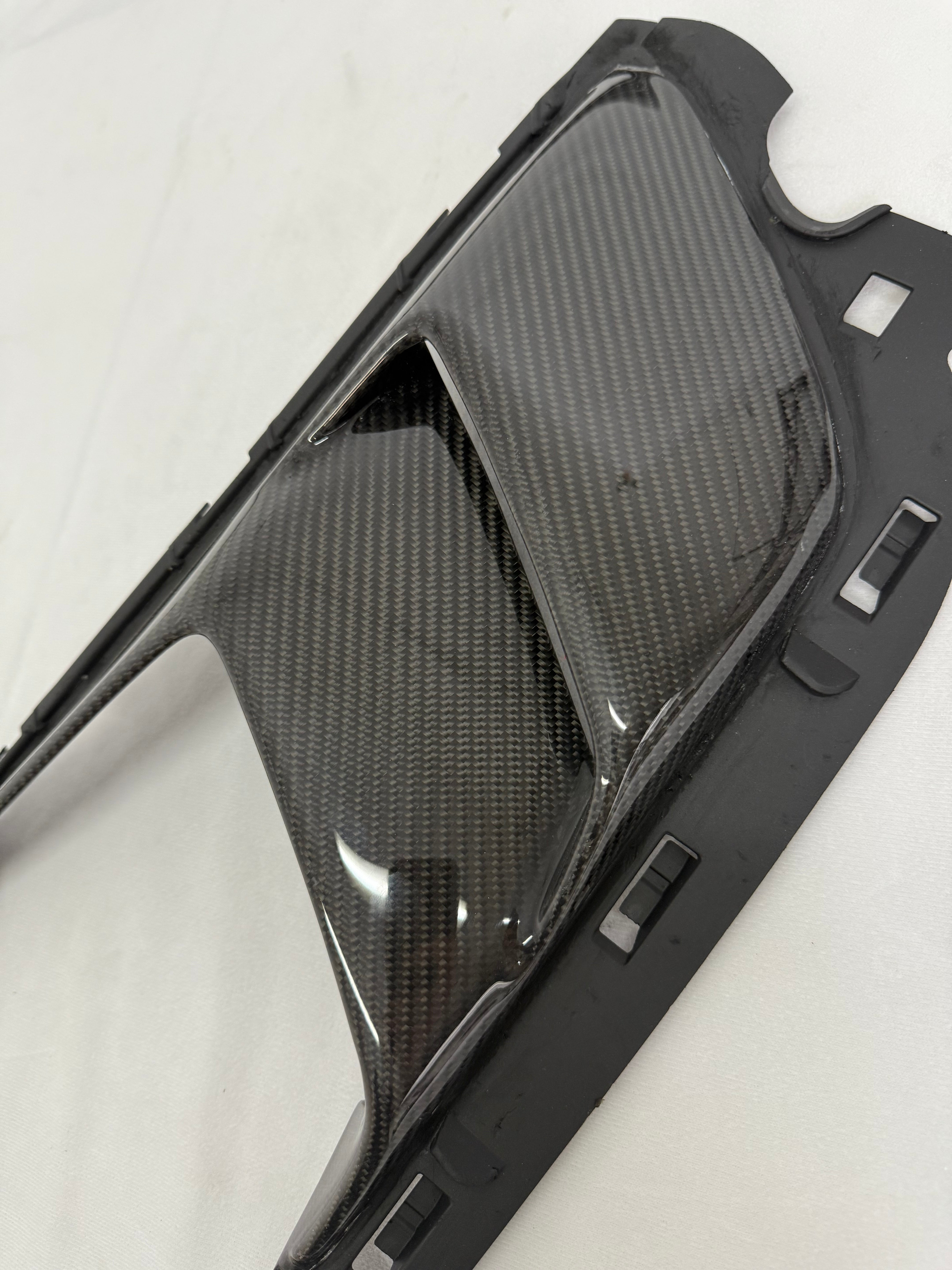 992 GT3RS Carbon Fiber: Front Fender Louvers (6-pieces) pair, with core exchange